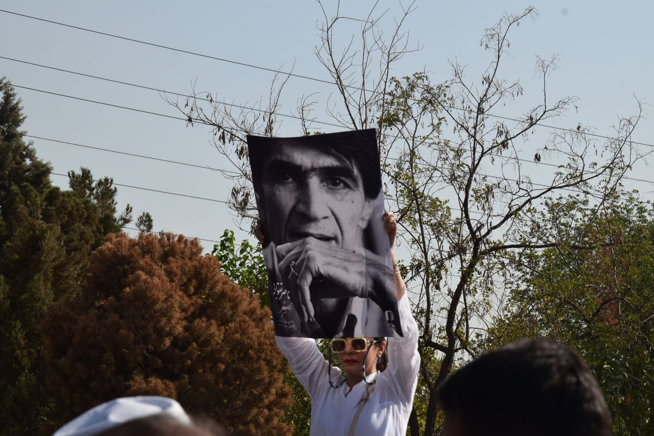 گزارش تصویری -  مراسم خاکسپاری ناصر تقوایی در کرج