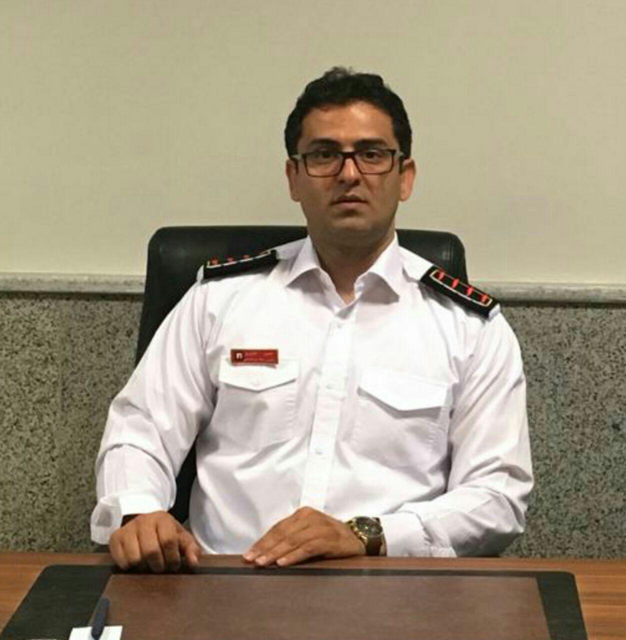 مهار حریق در علفزار پادگان کچویی فردیس