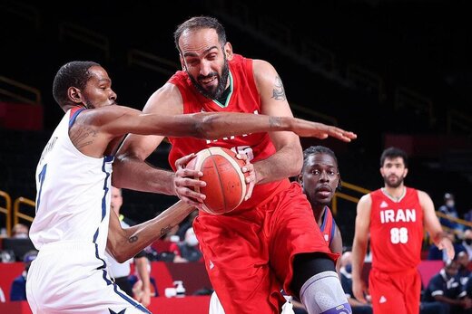  قاب‌هایی جالب از شروع تقابل بسکتبال ایران و آمریکا در المپیک توکیو