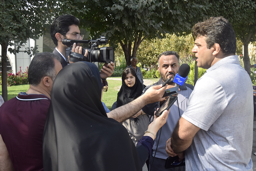 گزارش تصویری از همایش پیاده روی خانوادگی فردیس گزارش تصویری از همایش پیاده روی خانوادگی فردیس با حضور خبرنگاران
