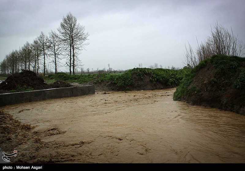 سامانه بارشی قوی تا ساعاتی دیگر وارد استان کرمان می‌شود؛ خودداری از صعود به ارتفاعات و توقف در مسیر رودخانه‌ها