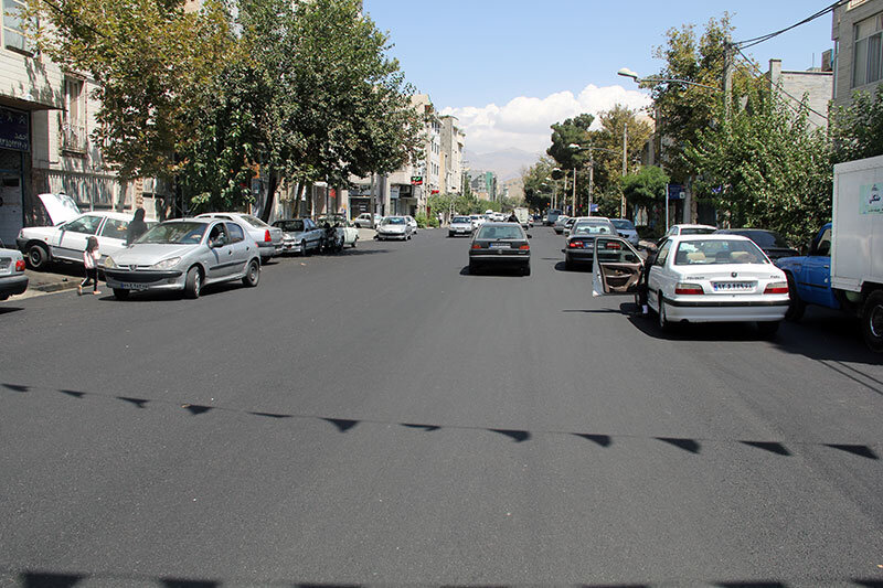 اجرای آسفالت مکانیزه خیابان صدوقی (ساسانی)