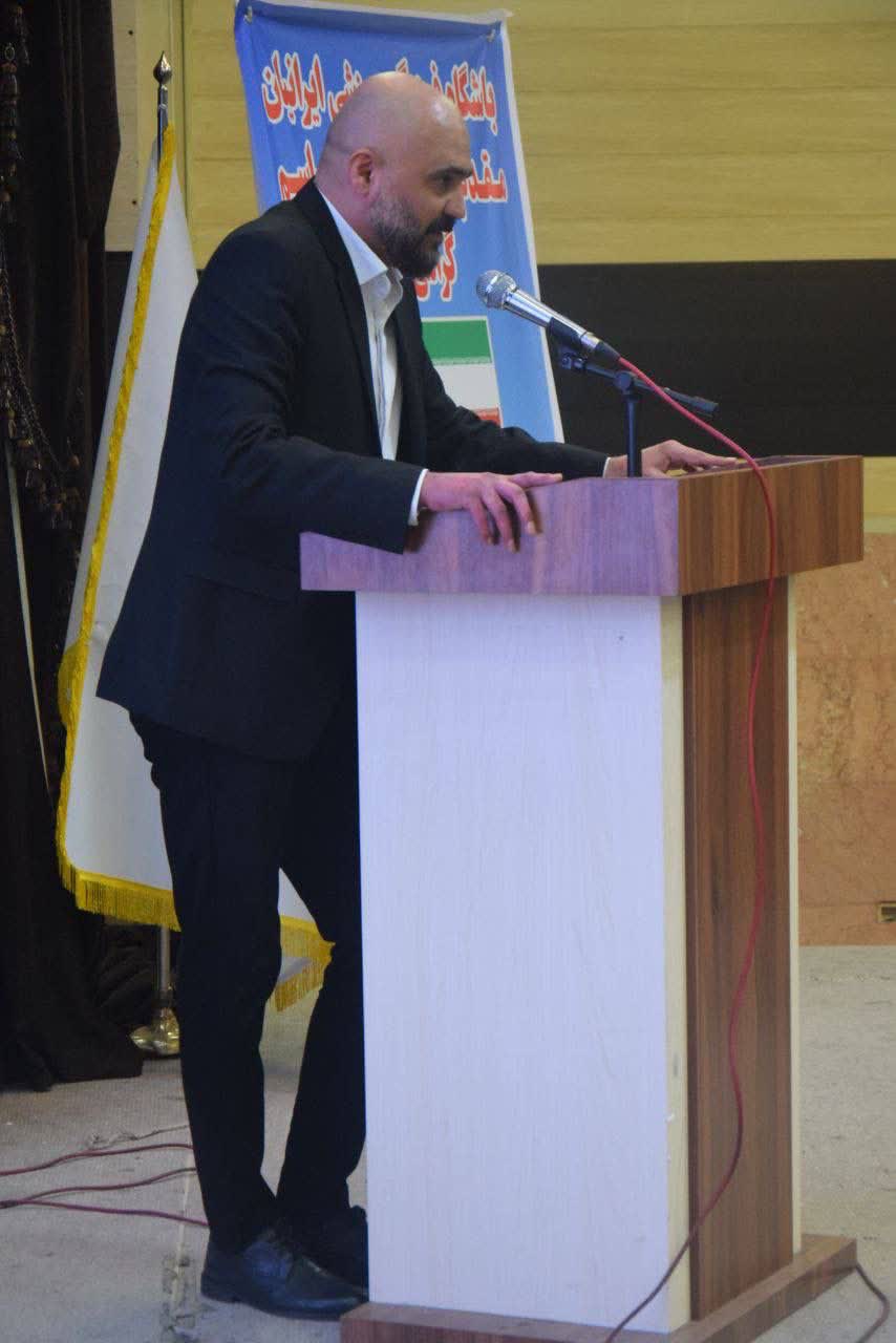 ابراهیم تکللو