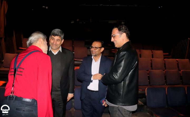 معاون فرهنگی اجتماعی معاون اول رئیس جمهور به تئاتر شهر آمد