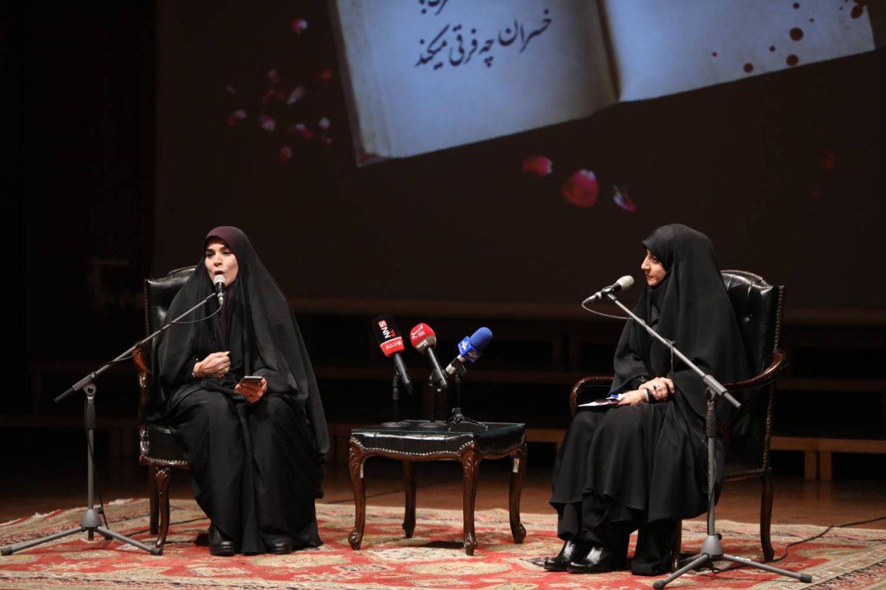 گزارش تصویری محفل شعر مقاومت