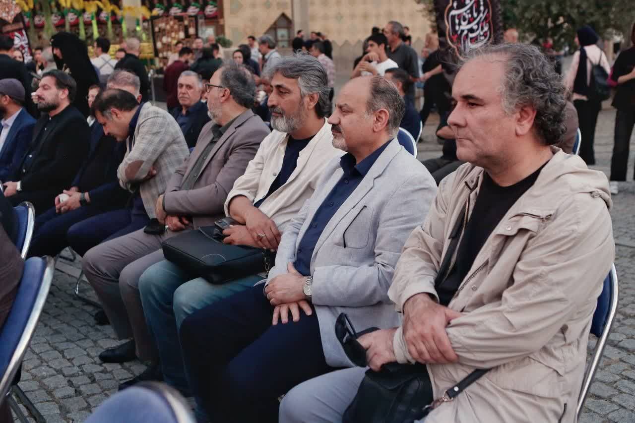 حضور وزیر ارشاد در محفل عاشورایی خیمه هنر