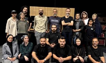 معرفی بازیگران نمایش دستان او